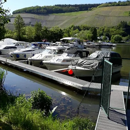 Saarblick Apartman